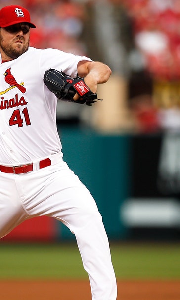 Lackey looks -- again -- for road win as Cards try for fifth straight vs. Phillies